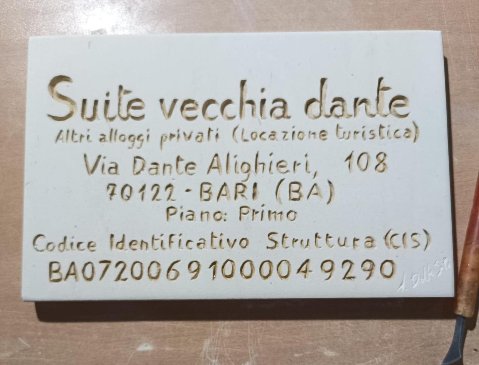 Suite Vecchia Dante Μπάρι Εξωτερικό φωτογραφία